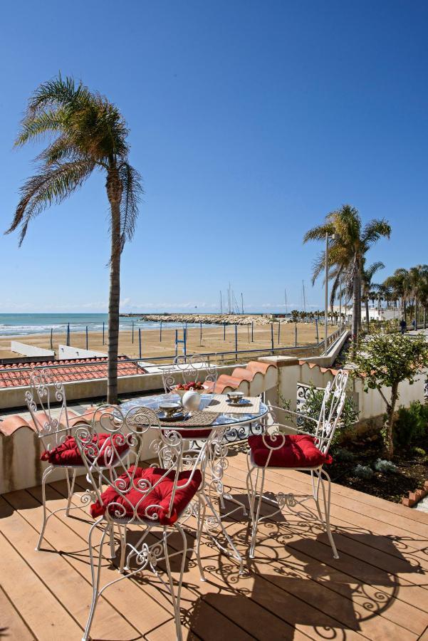 فيلا Casa Gioli - A Pochi Passi Dal Mare مارينا دي راغوزا المظهر الخارجي الصورة